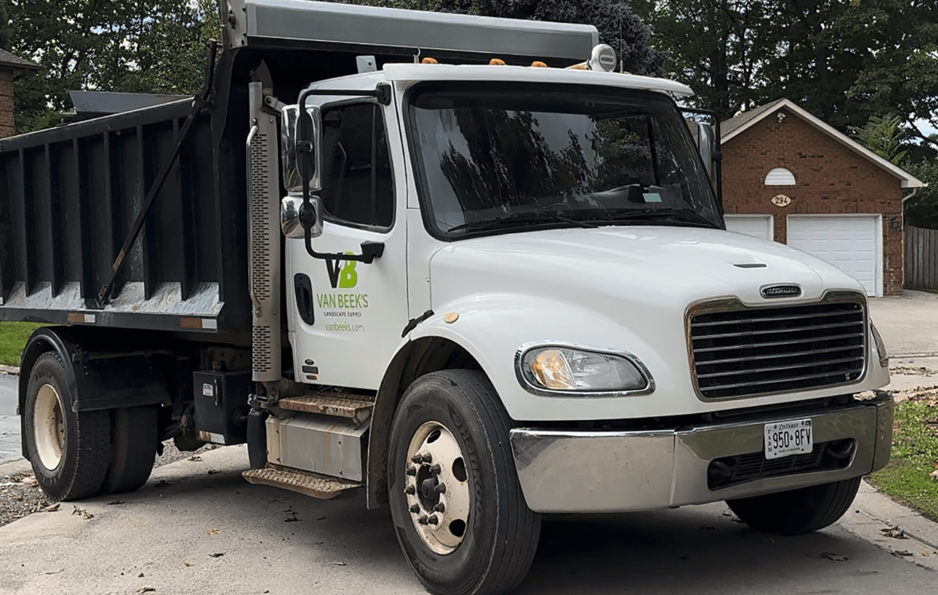 Brampton dry firewood, gallery photo