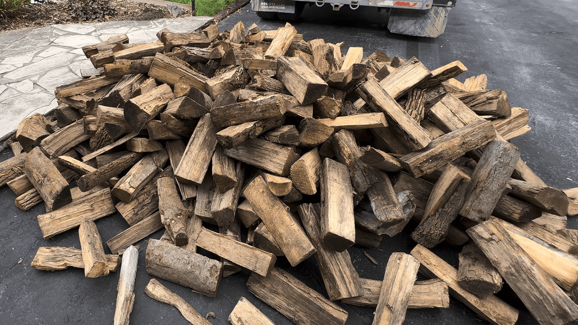 Oakville seasoned dry firewood, gallery 3 photo
